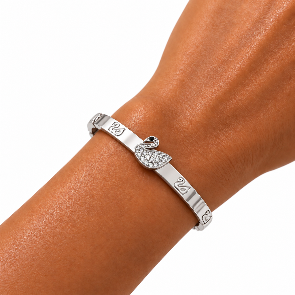 Silver Swan